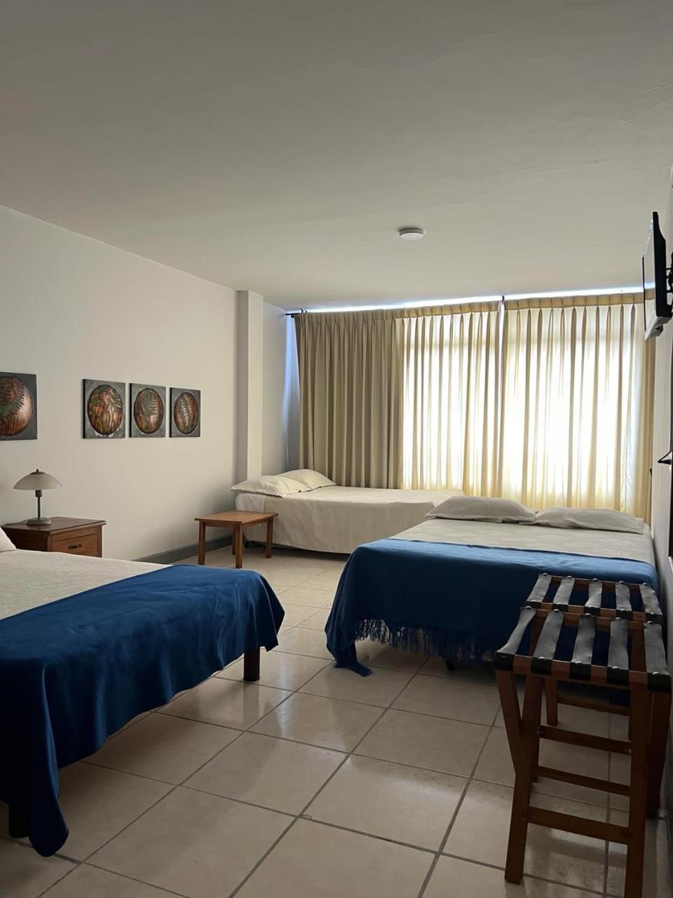 Hotel Armenia Centro المظهر الخارجي الصورة