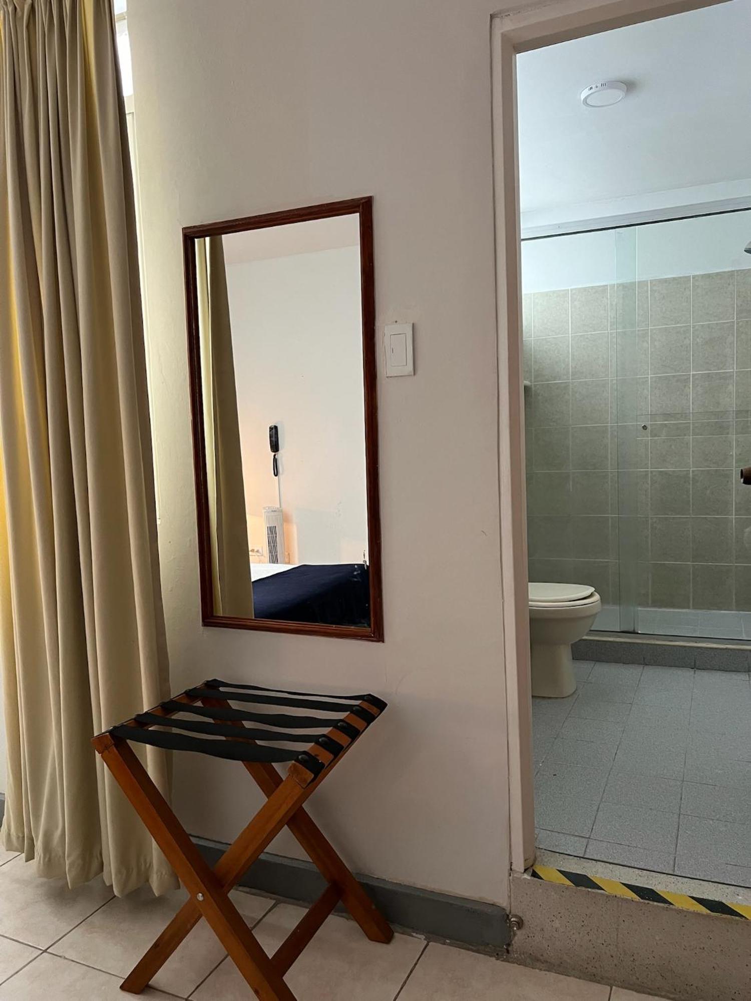 Hotel Armenia Centro المظهر الخارجي الصورة