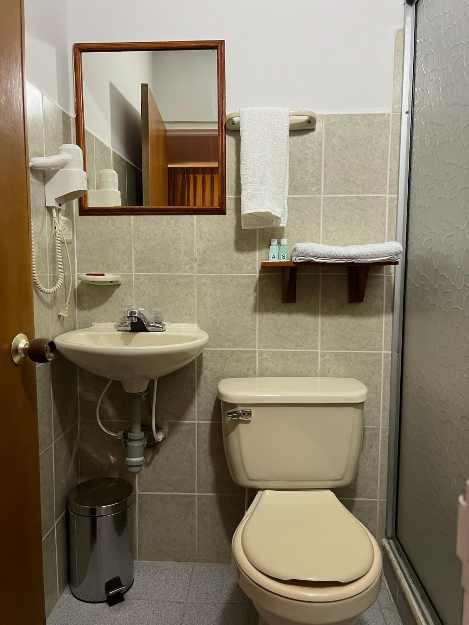 Hotel Armenia Centro المظهر الخارجي الصورة